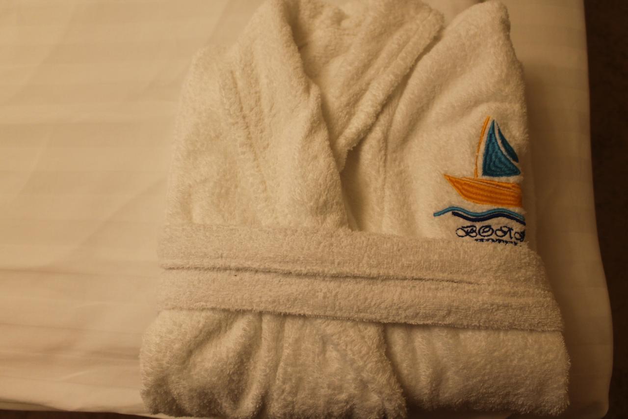 Voyazh Hotel Taraz Ngoại thất bức ảnh